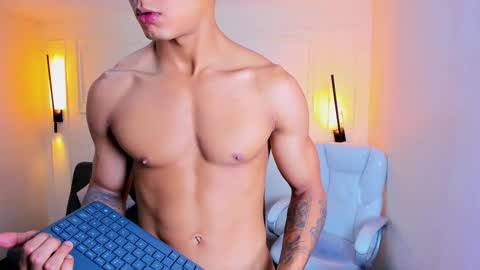 Ryan And Casper online show from October 31, 2025, 10:11 pm