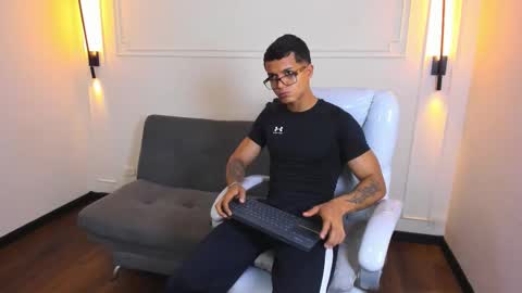 Ryan And Casper online show from March 18, 2026, 7:06 pm