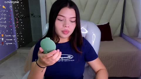 Amy and my doll online show from January 21, 2025, 6:54 am