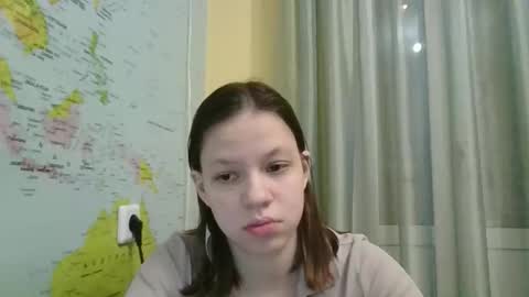 Snapshot of paradise_tease chatting on February 17, 2026, 4:35 pm paradise_tease online show from February 17, 2026, 4:35 pm