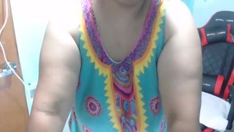 Luna online show from October 21, 2025, 7:42 am