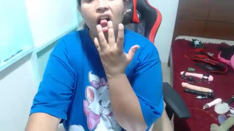 Luna online show from November 8, 2025, 5:40 am