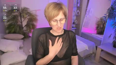 Paris online show from May 27, 2026, 6:49 pm