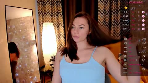 Paris online show from March 26, 2026, 8:53 am