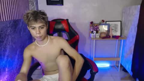 HENRY online show from October 7, 2025, 6:54 am