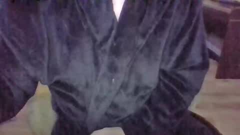 pat0666 online show from September 12, 2025, 11:21 am