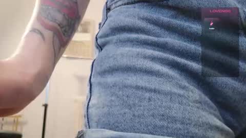  off - Tuesday and wednesdayfriday online show from December 19, 2025, 12:12 pm