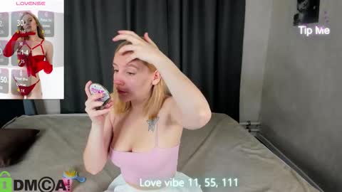 patr1cia_hart online show from October 12, 2025, 11:37 pm