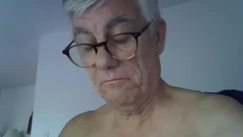 Snapshot of patrick5275 chatting on September 16, 2025, 5:30 am patrick5275 online show from September 16, 2025, 5:30 am