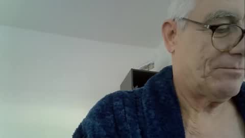 Snapshot of patrick5275 chatting on October 15, 2025, 8:47 am patrick5275 online show from October 15, 2025, 8:47 am