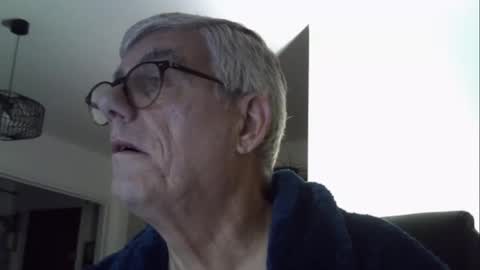 Snapshot of patrick5275 chatting on October 24, 2025, 4:42 am patrick5275 online show from October 24, 2025, 4:42 am