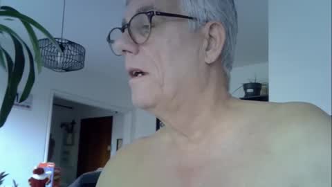 Snapshot of patrick5275 chatting on October 26, 2025, 6:41 am patrick5275 online show from October 26, 2025, 6:41 am