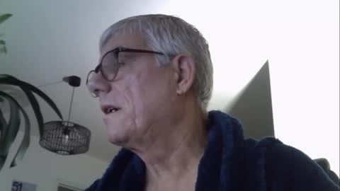 Snapshot of patrick5275 chatting on November 3, 2025, 6:14 am patrick5275 online show from November 3, 2025, 6:14 am