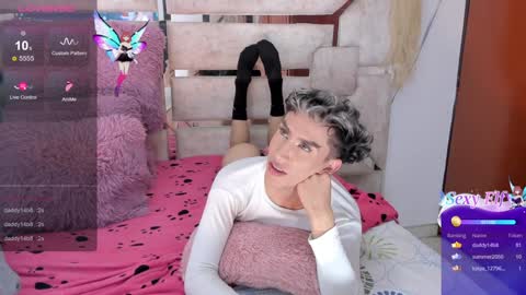 Snapshot of patrik_12 chatting on December 10, 2024, 5:28 am patrik online show from December 10, 2024, 5:28 am