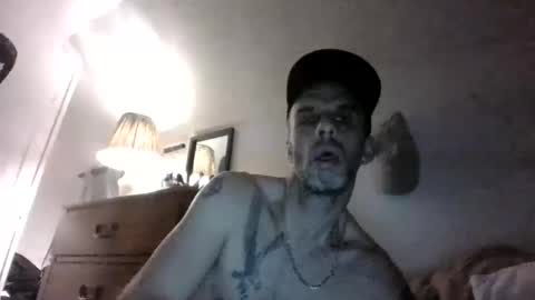 Snapshot of pattyboy1979 chatting on January 5, 2025, 3:43 am pattyboy1979 online show from January 5, 2025, 3:43 am