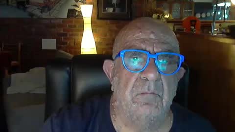 Snapshot of patvac chatting on December 6, 2024, 2:06 pm patvac online show from December 6, 2024, 2:06 pm