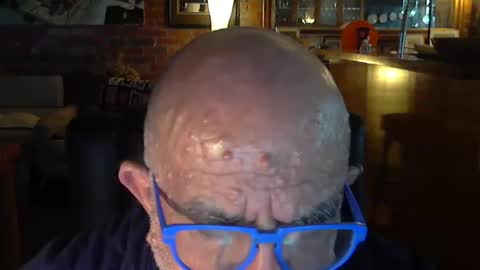 Snapshot of patvac chatting on January 1, 2025, 12:44 pm patvac online show from January 1, 2025, 12:44 pm