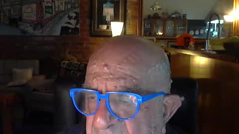 Snapshot of patvac chatting on January 9, 2025, 1:35 pm patvac online show from January 9, 2025, 1:35 pm
