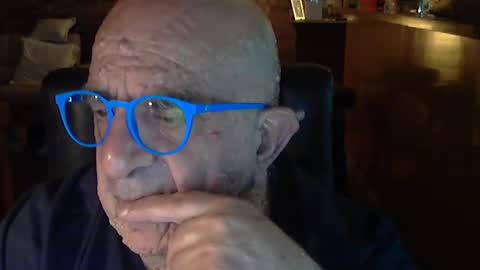 Snapshot of patvac chatting on February 15, 2025, 2:11 pm patvac online show from February 15, 2025, 2:11 pm