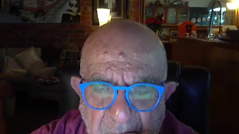 Snapshot of patvac chatting on March 3, 2025, 2:26 pm patvac online show from March 3, 2025, 2:26 pm