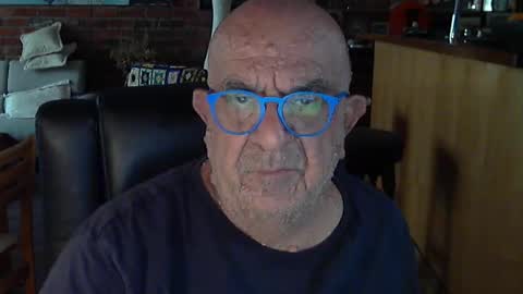 Snapshot of patvac chatting on March 12, 2025, 11:01 pm patvac online show from March 12, 2025, 11:01 pm