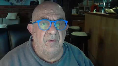 Snapshot of patvac chatting on September 15, 2025, 11:16 pm patvac online show from September 15, 2025, 11:16 pm