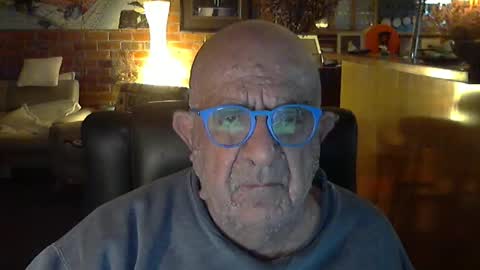 Snapshot of patvac chatting on September 20, 2025, 2:40 pm patvac online show from September 20, 2025, 2:40 pm