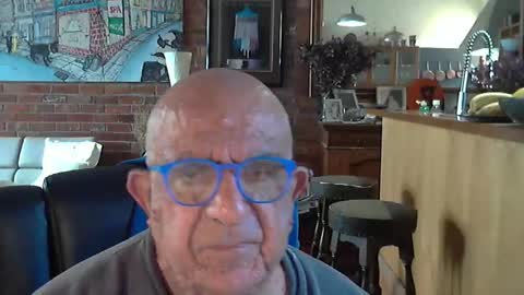 Snapshot of patvac chatting on October 31, 2025, 11:06 pm patvac online show from October 31, 2025, 11:06 pm