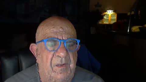 Snapshot of patvac chatting on November 1, 2025, 4:42 pm patvac online show from November 1, 2025, 4:42 pm