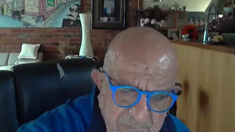 Snapshot of patvac chatting on November 17, 2025, 5:13 am patvac online show from November 17, 2025, 5:13 am