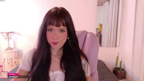 Sofa online show from March 17, 2026, 9:51 pm