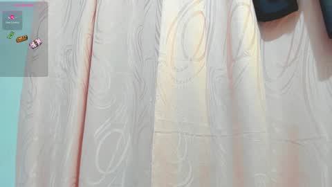 paulina online show from October 27, 2025, 9:08 pm