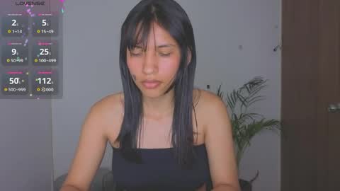 Paulina        online show from April 25, 2026, 10:51 pm