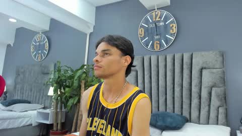 Snapshot of paul__cassidy chatting on February 22, 2025, 4:07 am Paul Cassidy online show from February 22, 2025, 4:07 am