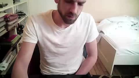 Snapshot of paul_cute6080 chatting on March 2, 2026, 10:33 am Paul online show from March 2, 2026, 10:33 am