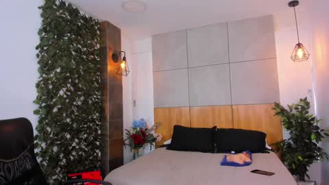 Paul Rivera online show from December 19, 2024, 8:44 pm