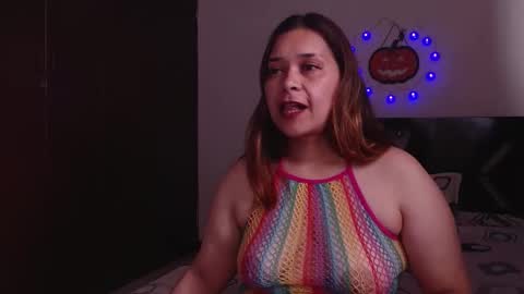 PAULA online show from October 16, 2025, 5:14 pm