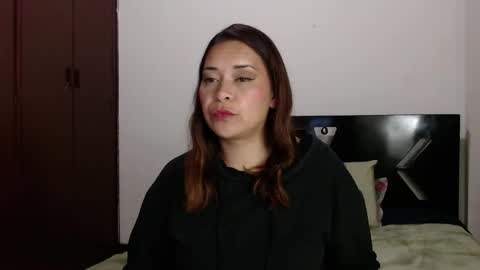 PAULA online show from May 5, 2026, 3:14 am