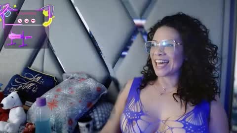 Snapshot of paula_daniela1 chatting on October 20, 2025, 9:48 pm Paula online show from October 20, 2025, 9:48 pm