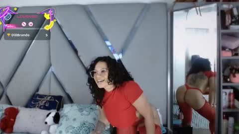 Snapshot of paula_daniela1 chatting on November 24, 2025, 9:14 pm Paula online show from November 24, 2025, 9:14 pm