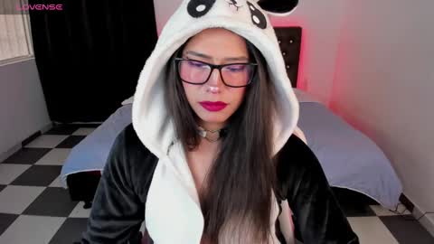 Snapshot of paula_kawaiifu chatting on January 20, 2025, 5:37 pm CALL ME PAULA online show from January 20, 2025, 5:37 pm