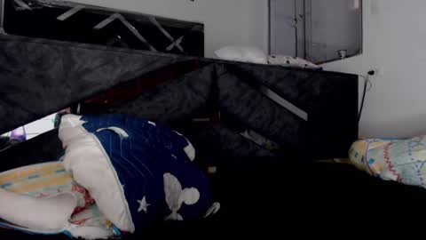 Snapshot of paula_torrez chatting on September 12, 2025, 2:17 pm paula_torrez online show from September 12, 2025, 2:17 pm