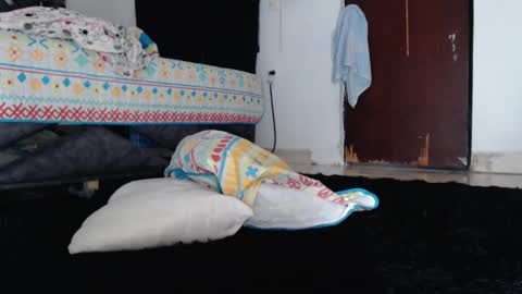 Snapshot of paula_torrez chatting on September 17, 2025, 2:08 pm paula_torrez online show from September 17, 2025, 2:08 pm