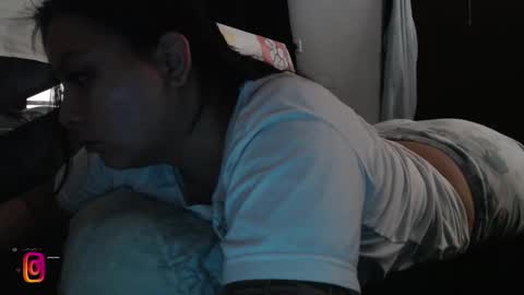 Snapshot of paula_torrez chatting on September 25, 2025, 1:48 pm paula_torrez online show from September 25, 2025, 1:48 pm