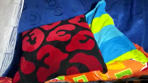 Yura independent  model online show from February 5, 2026, 4:55 pm