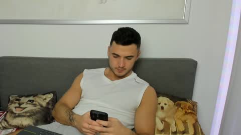Snapshot of paulblack021 chatting on February 2, 2025, 9:45 pm paulblack021 online show from February 2, 2025, 9:45 pm