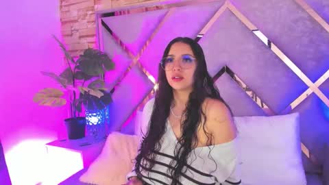 paulette_dupont_ online show from December 23, 2025, 3:48 am