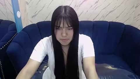 Live 800am 200pm COLOMBIAN HOUR online show from January 27, 2025, 4:22 pm