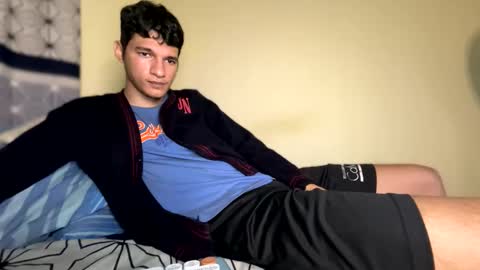 Paul Mklain online show from April 4, 2026, 4:33 am