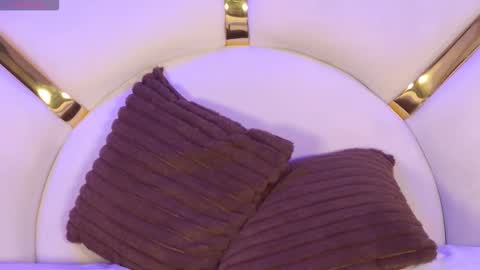 Paulina  online show from October 22, 2025, 8:52 pm